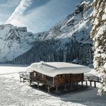 Lago di Braies/Pragser Wildsee Lake in winter