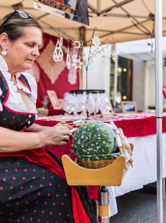 Artigianato alla festa al padiglione