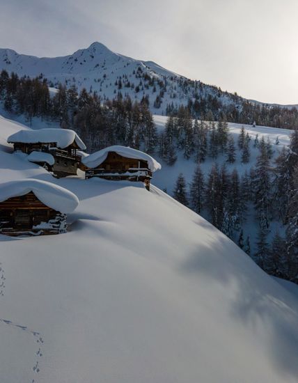 Kasermäderalm mountain pasture in winter