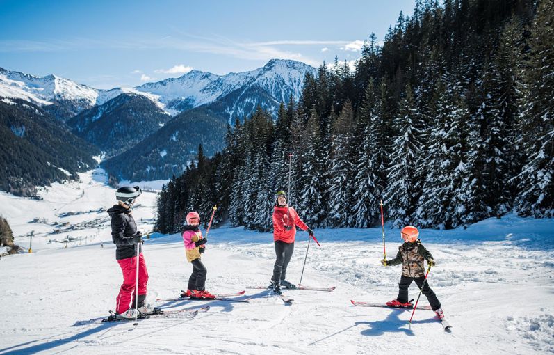 A family on ski