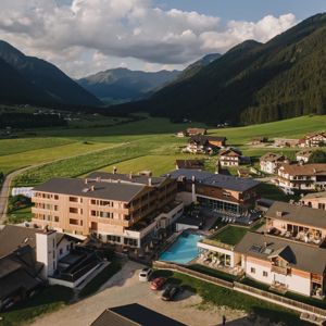 Alpine Nature Hotel Stoll