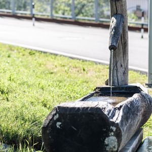 FOUNTAIN WEIHER QUELLEN