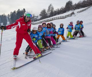 Skischule Guggenberg Taisten