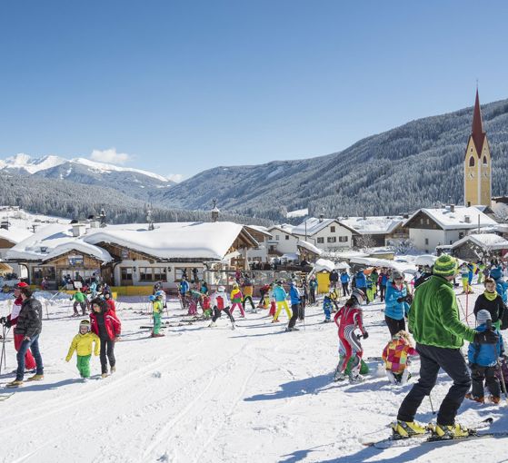 Skischule Guggenberg Taisten