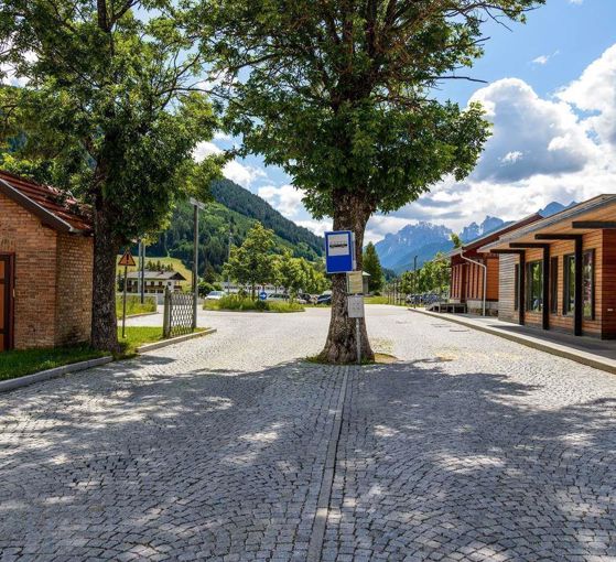 Bus stop Tesido, Thurner