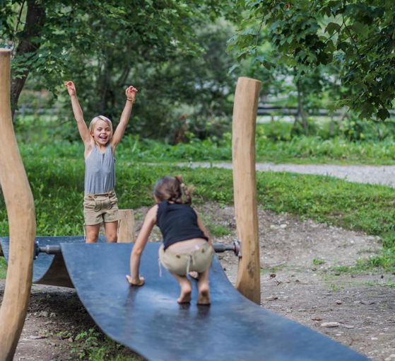 Kinderspielplatz, Waldspielplatz