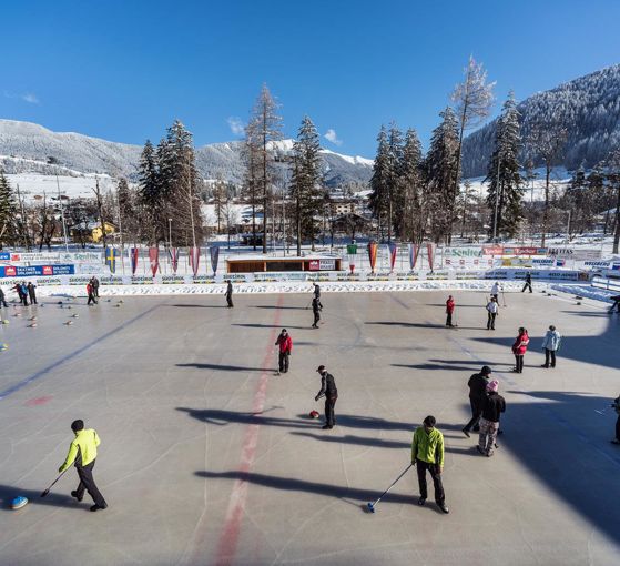 Artificial Ice Rink Parco Prenninger 