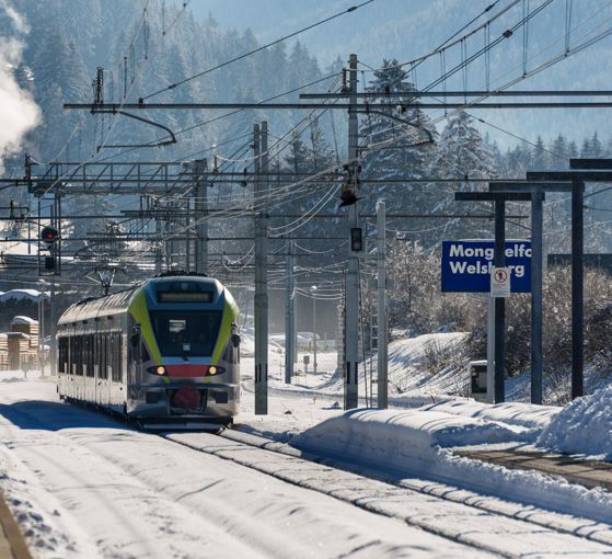 Stazione Monguelfo, Stazione ferroviaria